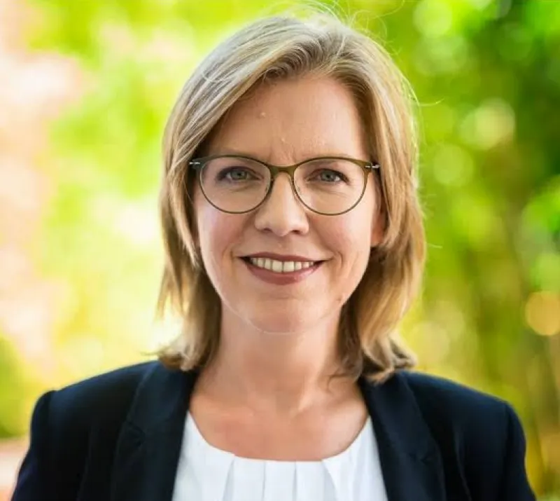 Bild: Leonore Gewessler, Portrait